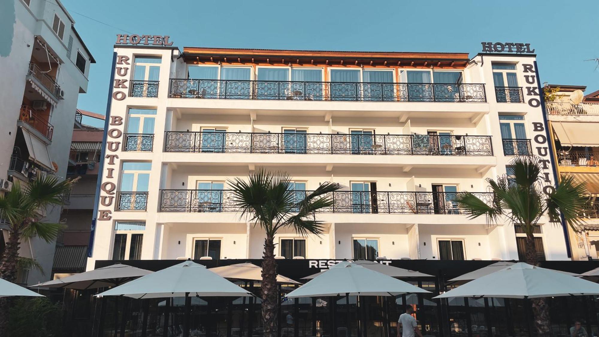 Ruko Boutique Golem (Tirana)